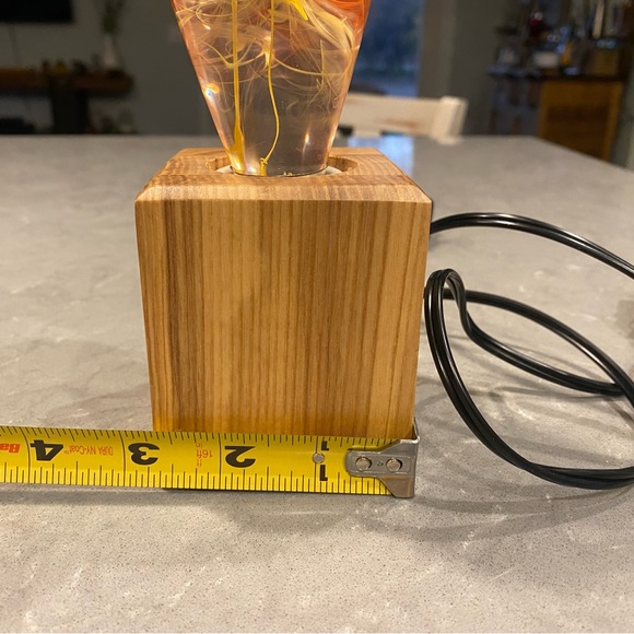 Solar Corona LED Light Bulb In Wooden Base Toggle Power Switch Ambient Lighting - Picture 12 of 12